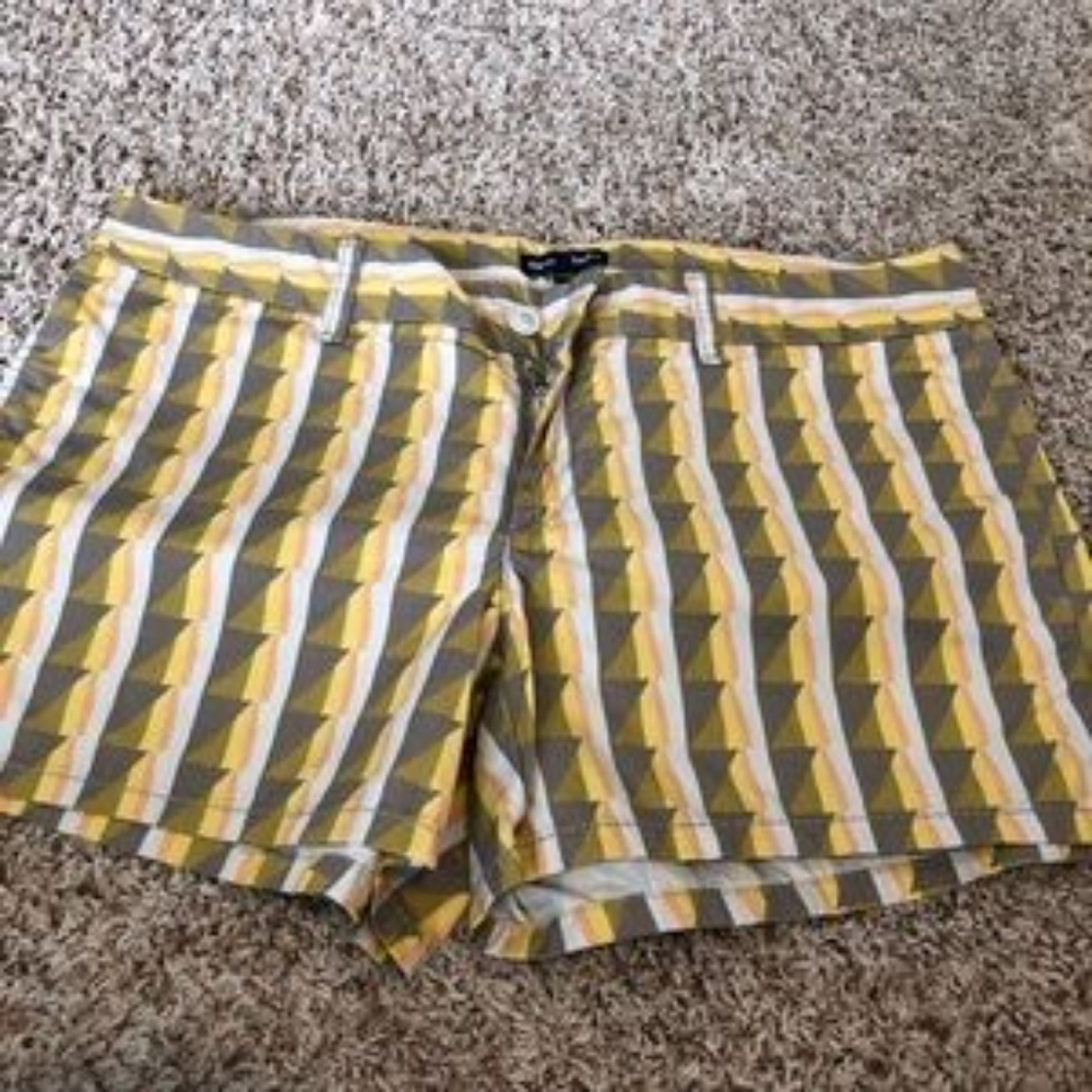 NWT GAP Hadley Chino Short Size 6